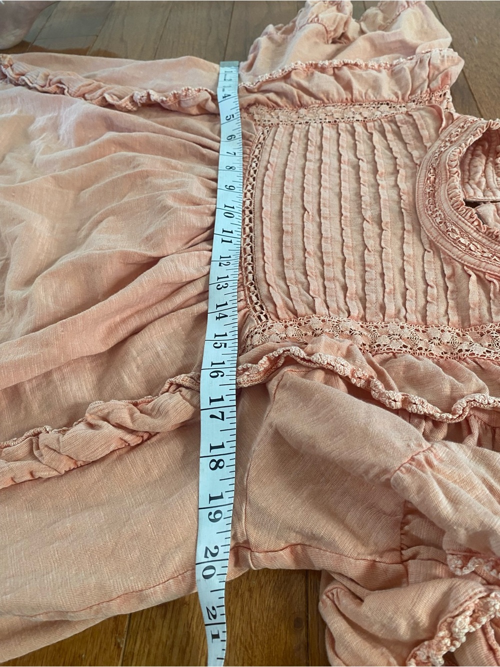 Free People Le Femme Lace Ruffle Pintuck Top Peach Pink Size Small - Picture 8 of 10